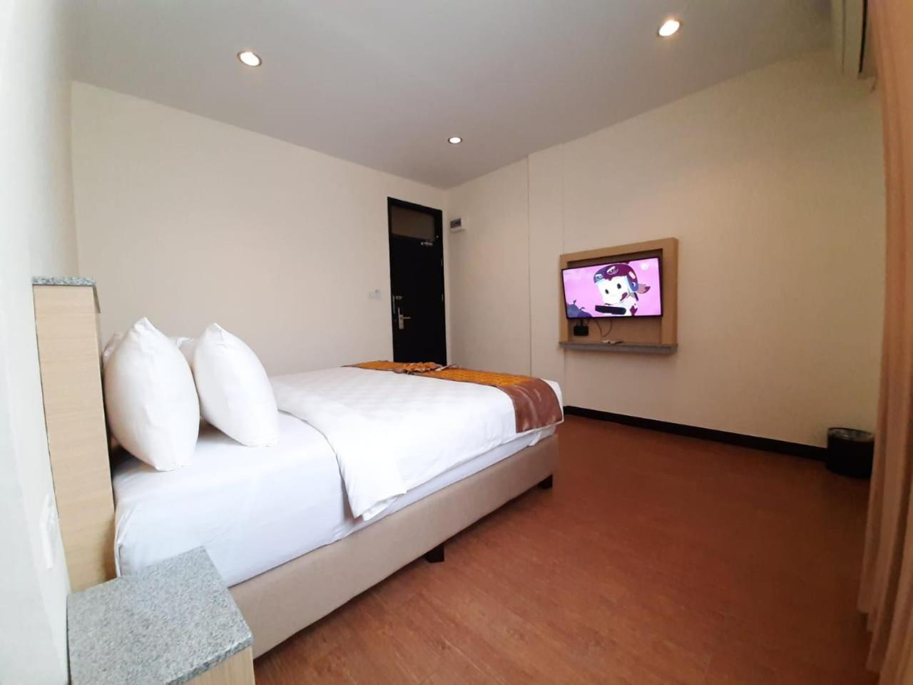 Batam Harbour Boutique Hotel & Spa Nagoya Room photo